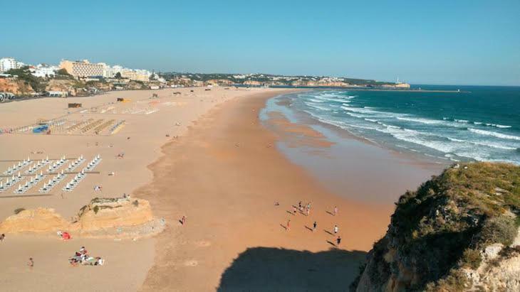 Mar A Vista Rocha Beach Summer Портиман Екстериор снимка